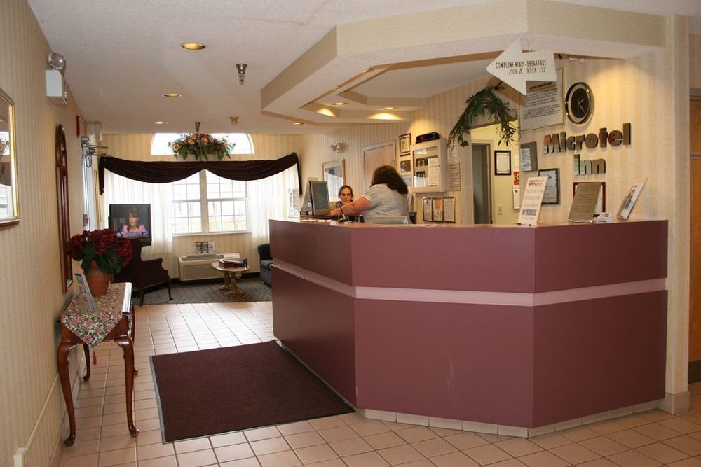 Centerway Hotel Buffalo توناواندا المظهر الداخلي الصورة