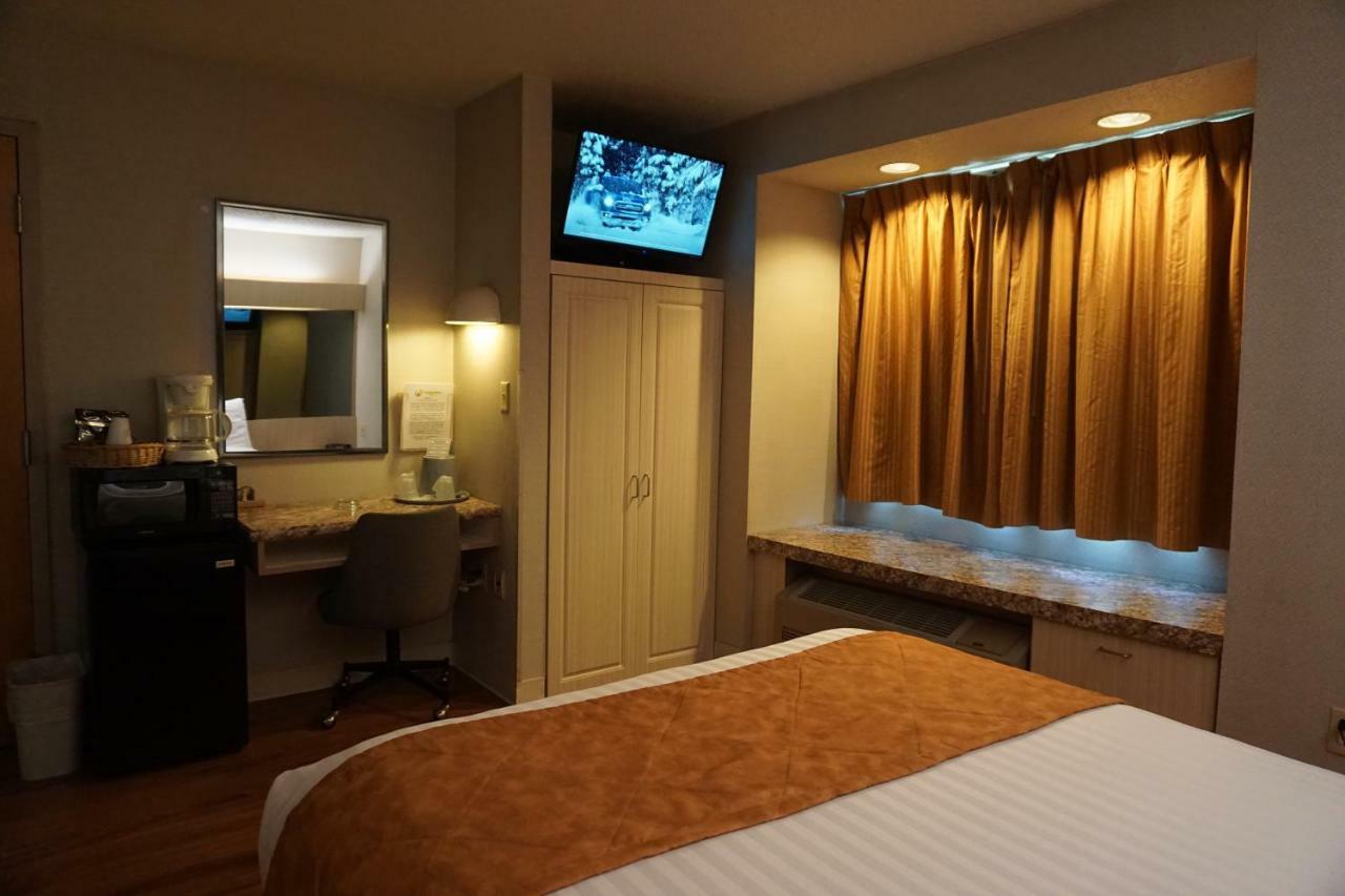 Centerway Hotel Buffalo توناواندا المظهر الخارجي الصورة