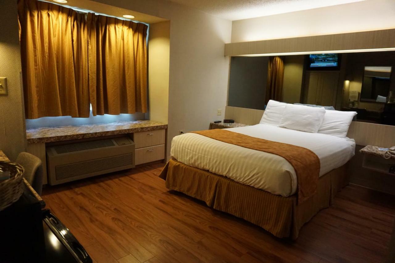 Centerway Hotel Buffalo توناواندا المظهر الخارجي الصورة